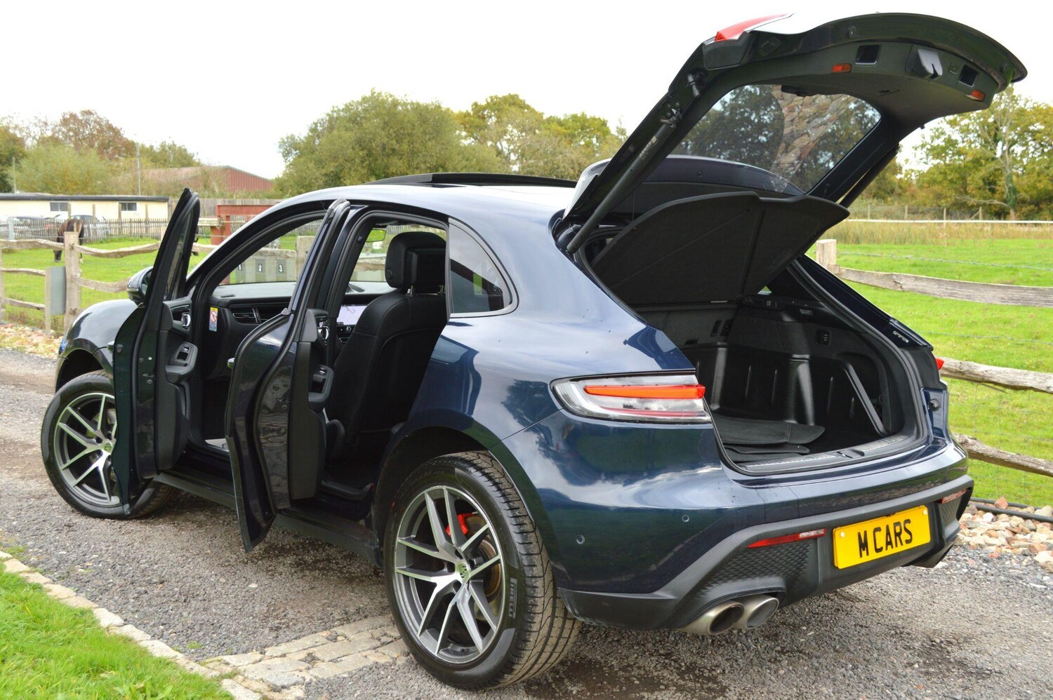 Used Porsche Macan for sale - 77343902: Photo 21