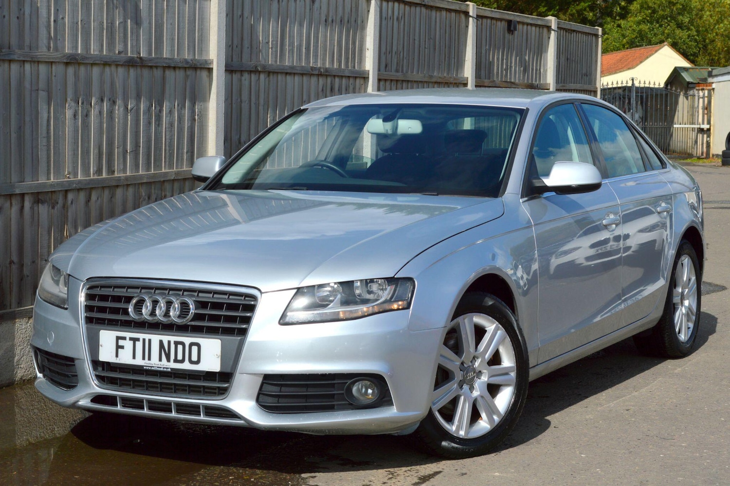 Used Audi A4 2011 for sale - 76988048: Photo 1