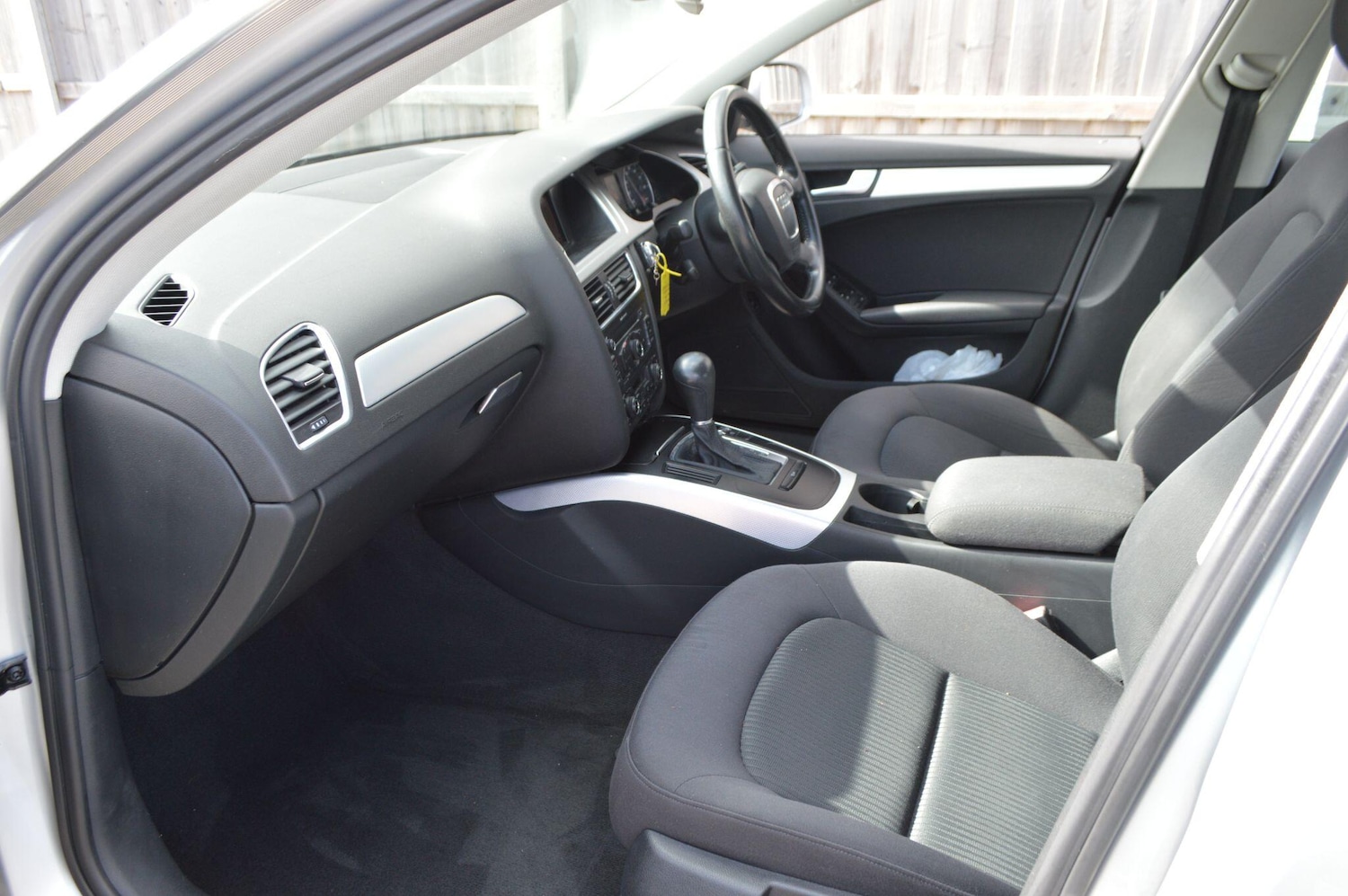 Used Audi A4 2011 for sale - 76988048: Photo 16