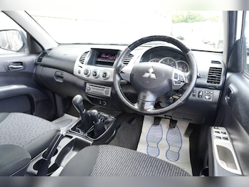 Used Mitsubishi L200 2015 for sale - 78866588: Photo