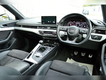 Used Audi A4 2019 for sale - 76307230: Photo