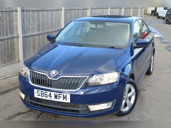 Used Skoda Rapid 2014 for sale - 76456810: Photo