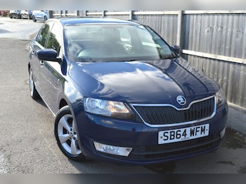 Used Skoda Rapid 2014 for sale - 76456810: Photo