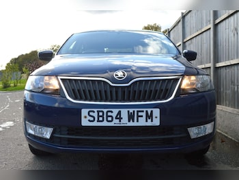 Used Skoda Rapid 2014 for sale - 76456810: Photo