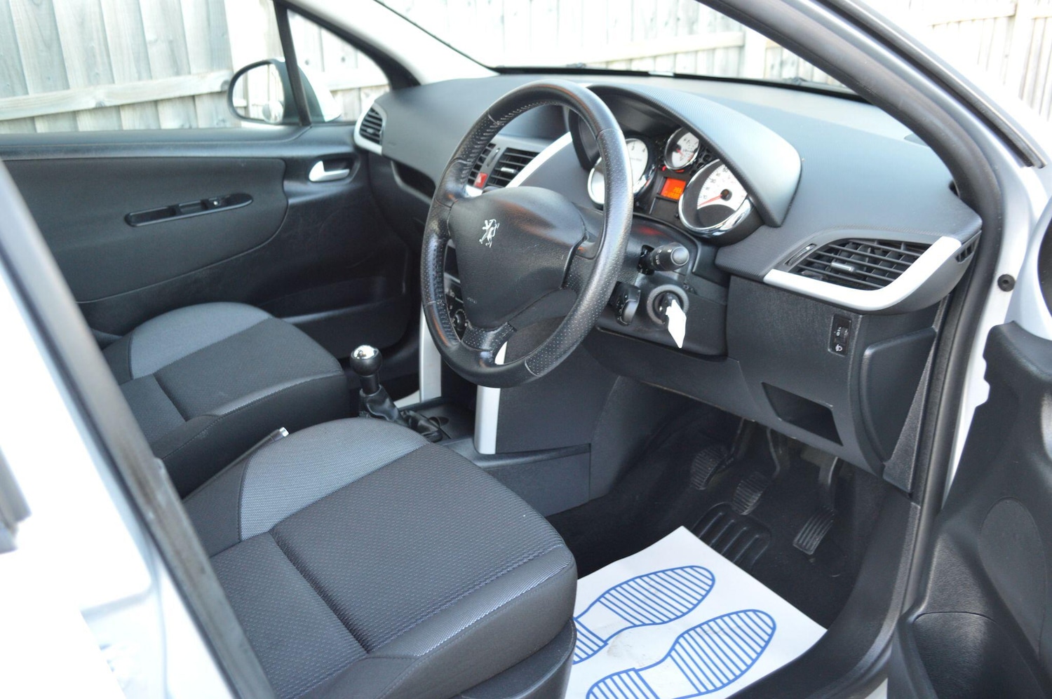 Used Peugeot 207 2012 for sale - 78058500: Photo 18