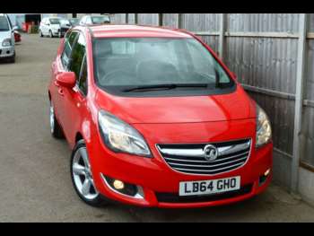 2015 (64) - 1.4i 16V Tech Line 5dr