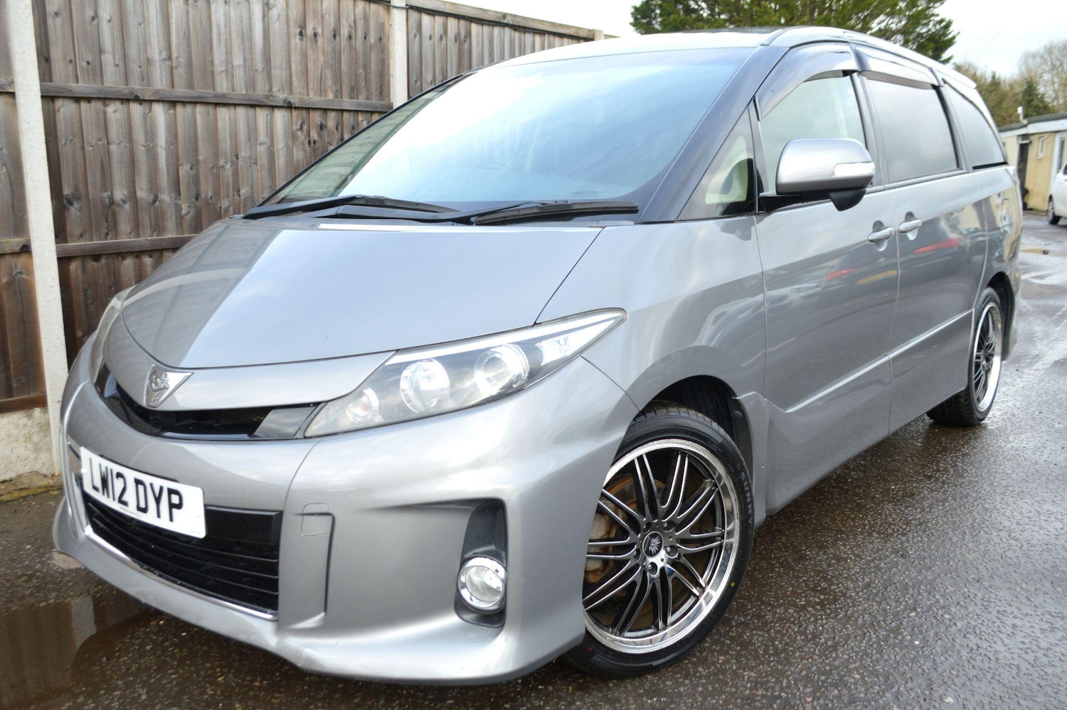 Used Toyota Estima 2026 for sale - 77305780: Photo 17