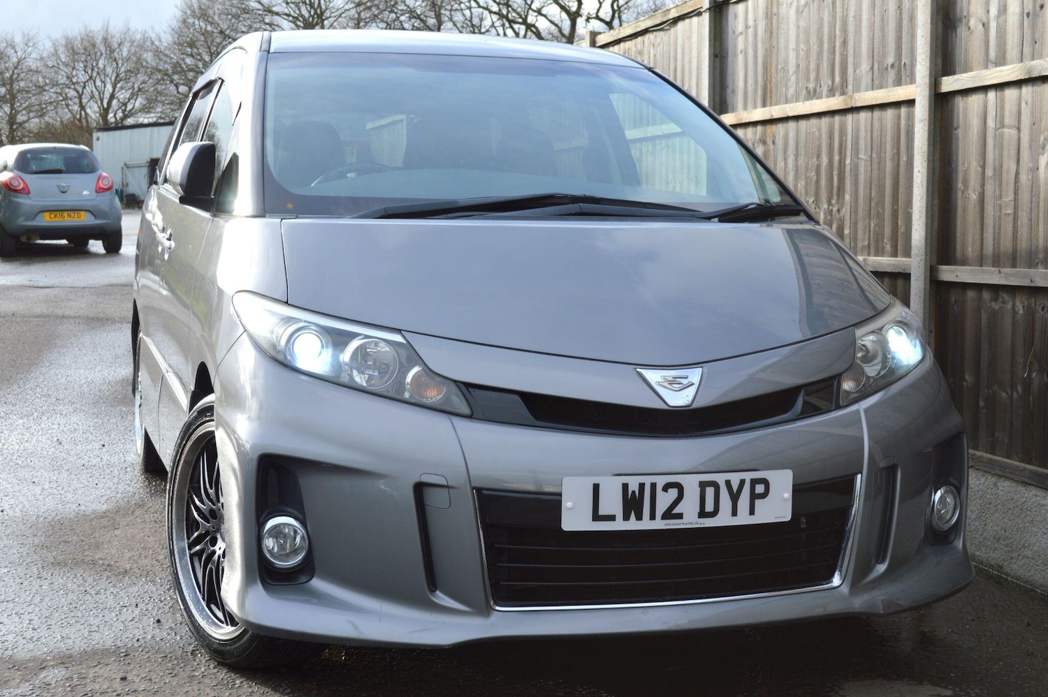 Used Toyota Estima 2026 for sale - 77305780: Photo 23