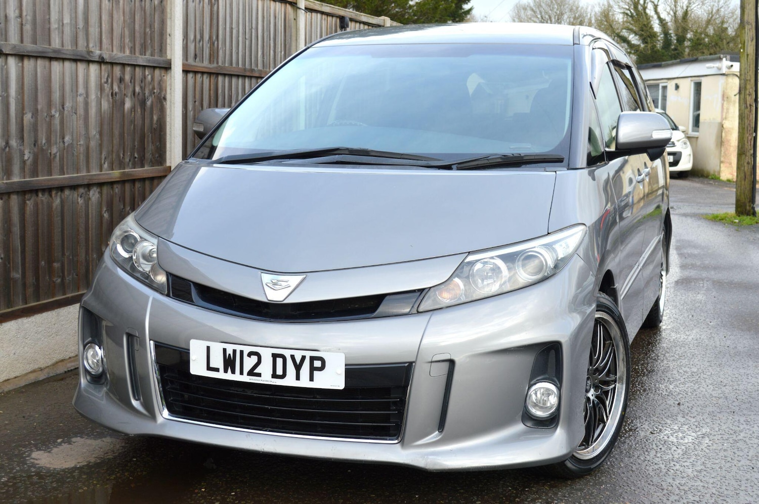 Used Toyota Estima 2026 for sale - 77305780: Photo 27