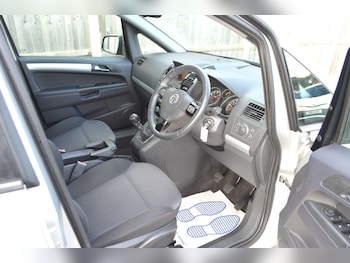 Used Vauxhall Zafira 2013 for sale - 76314850: Photo 2