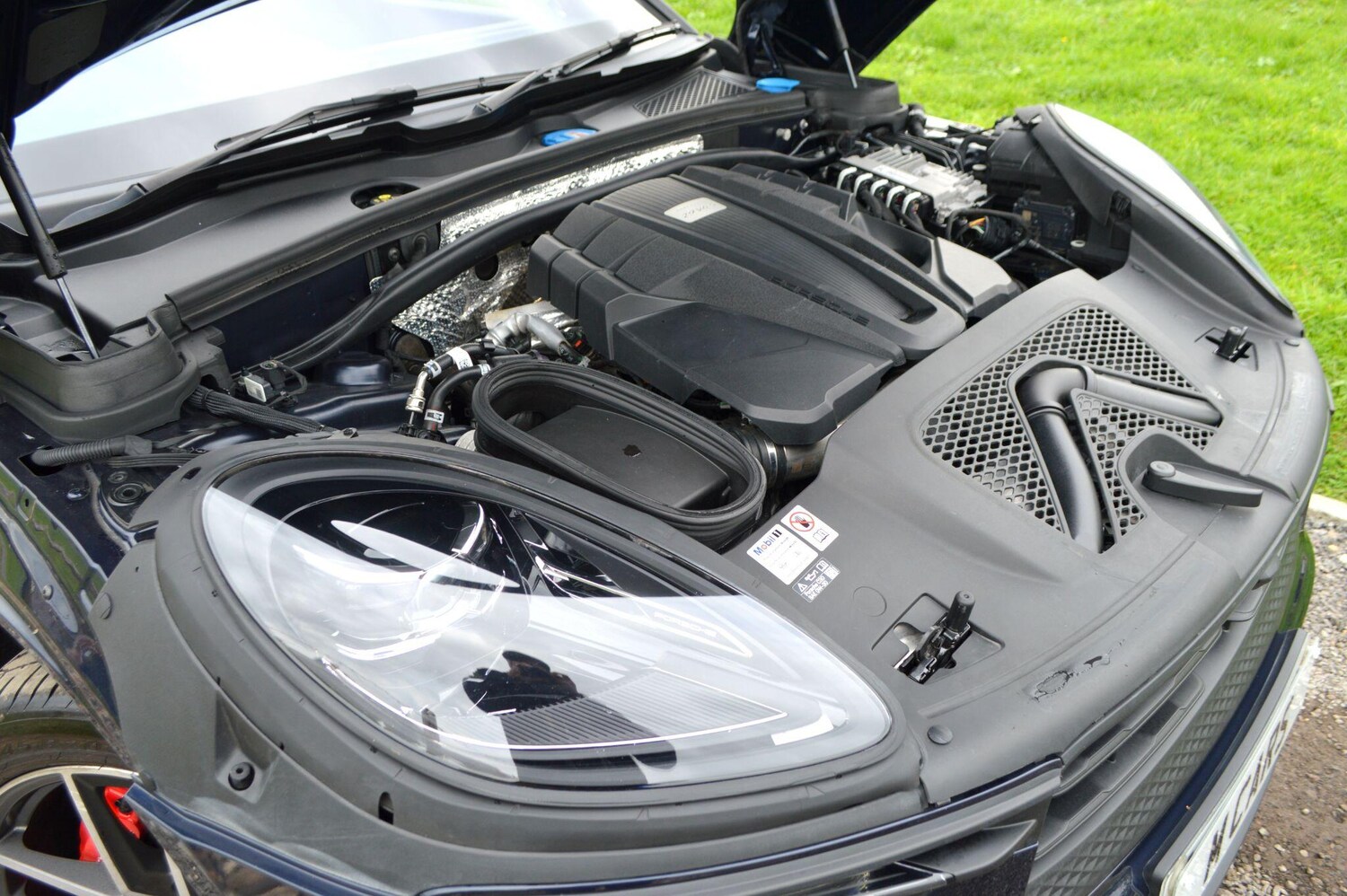 Used Porsche Macan 2022 for sale - 76295186: Photo 14