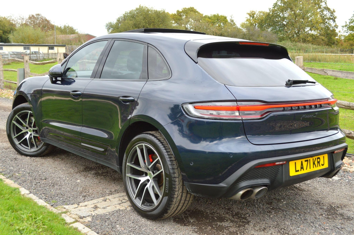 Used Porsche Macan 2022 for sale - 76295186: Photo 27