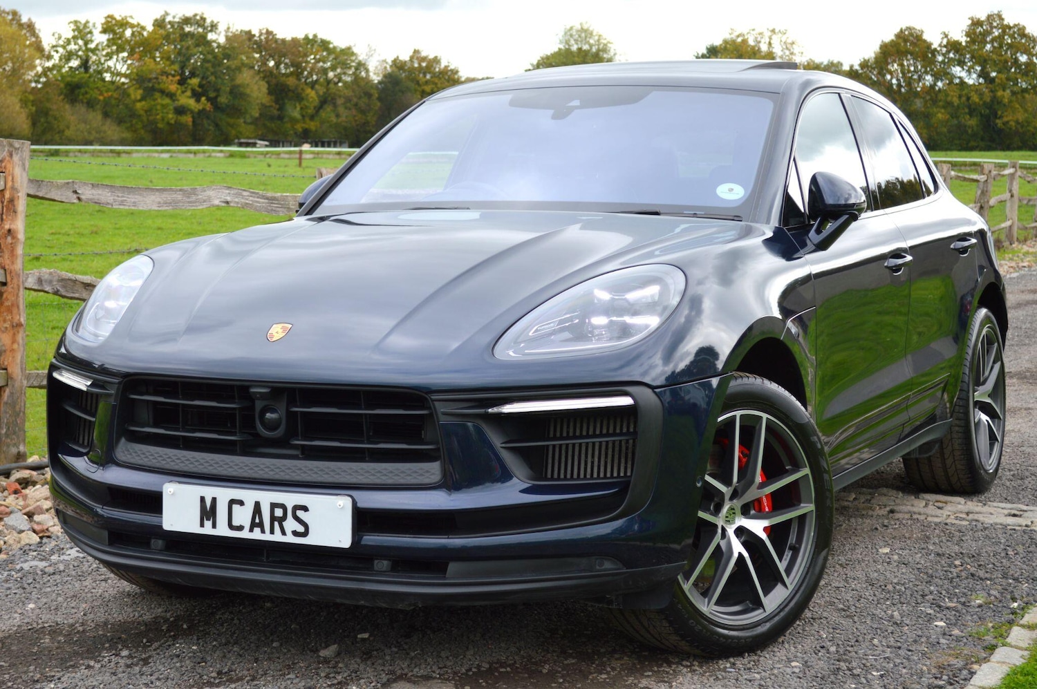 Used Porsche Macan 2022 for sale - 76295186: Photo 3