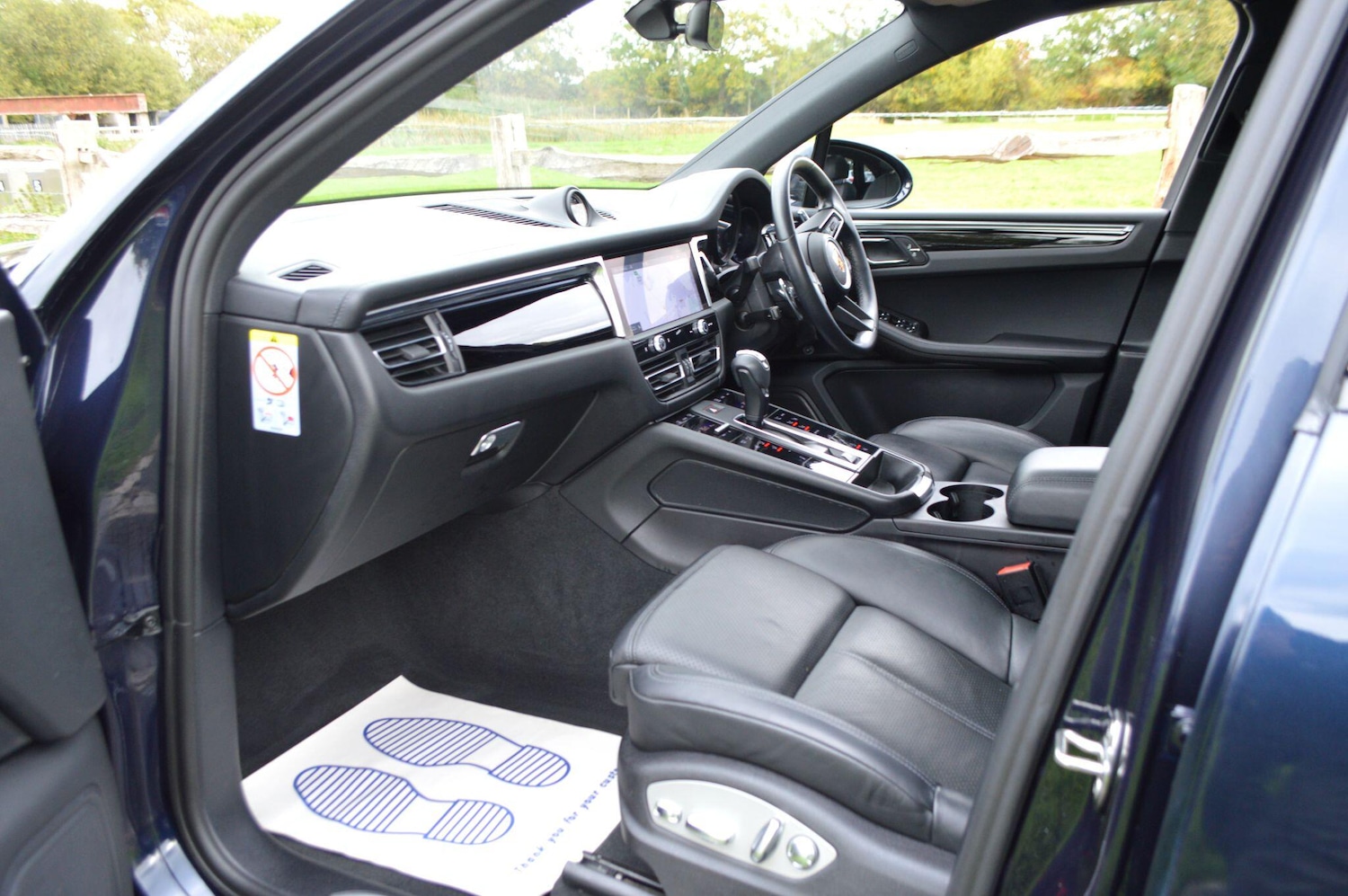 Used Porsche Macan 2022 for sale - 76295186: Photo 33