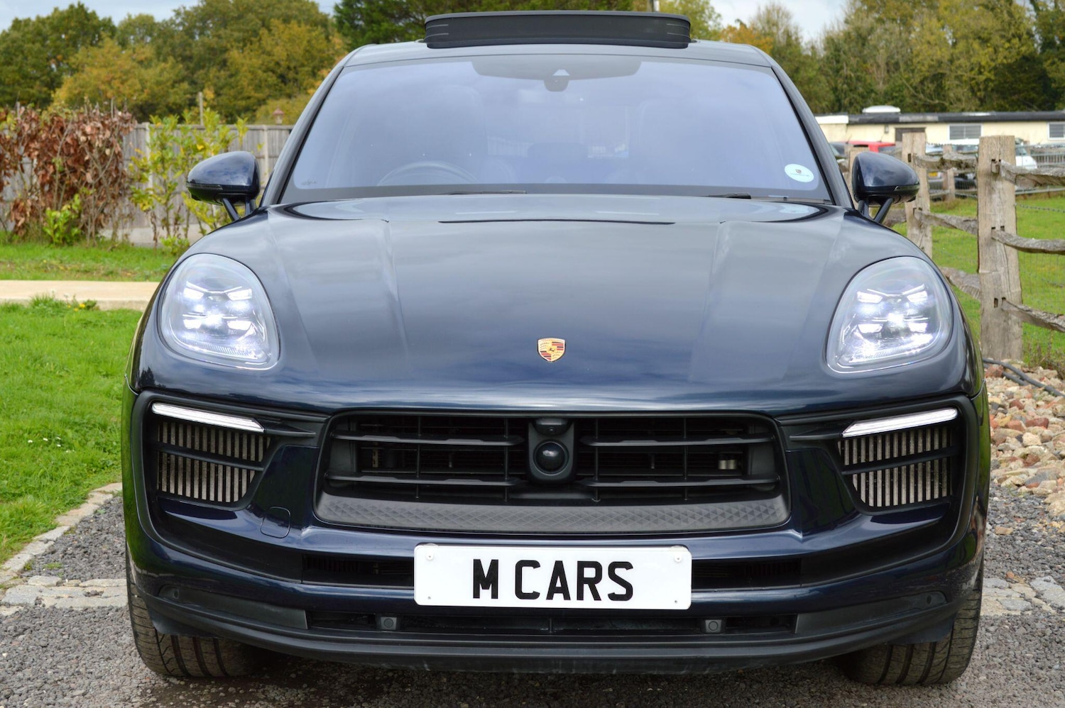 Used Porsche Macan 2022 for sale - 76295186: Photo 4