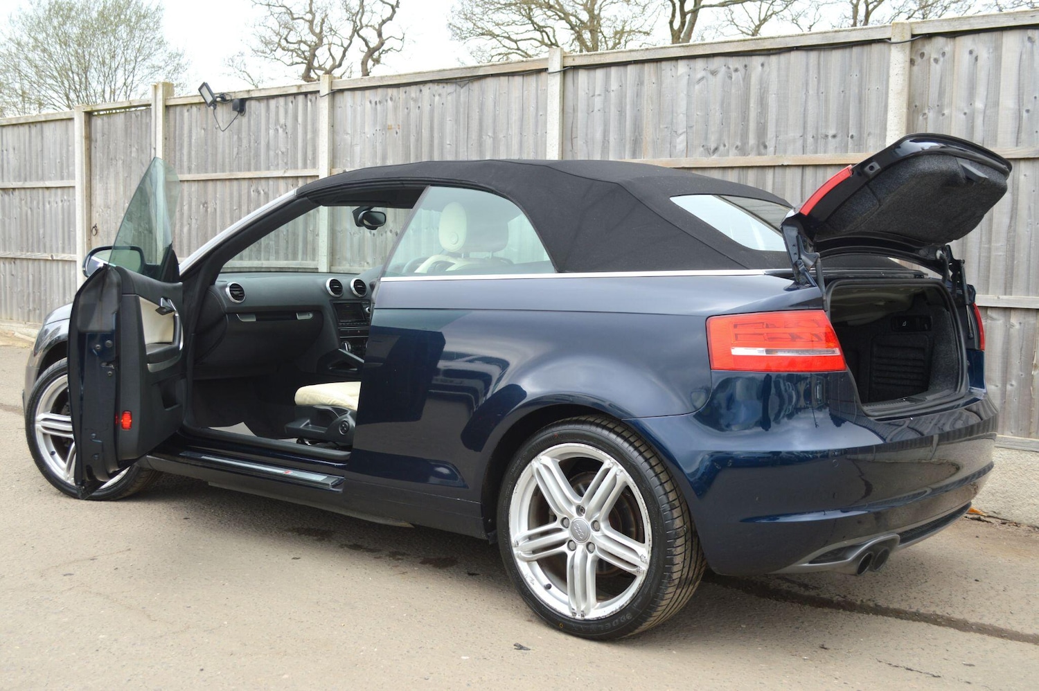 Used Audi A3 Cabriolet for sale - 78135676: Photo 17