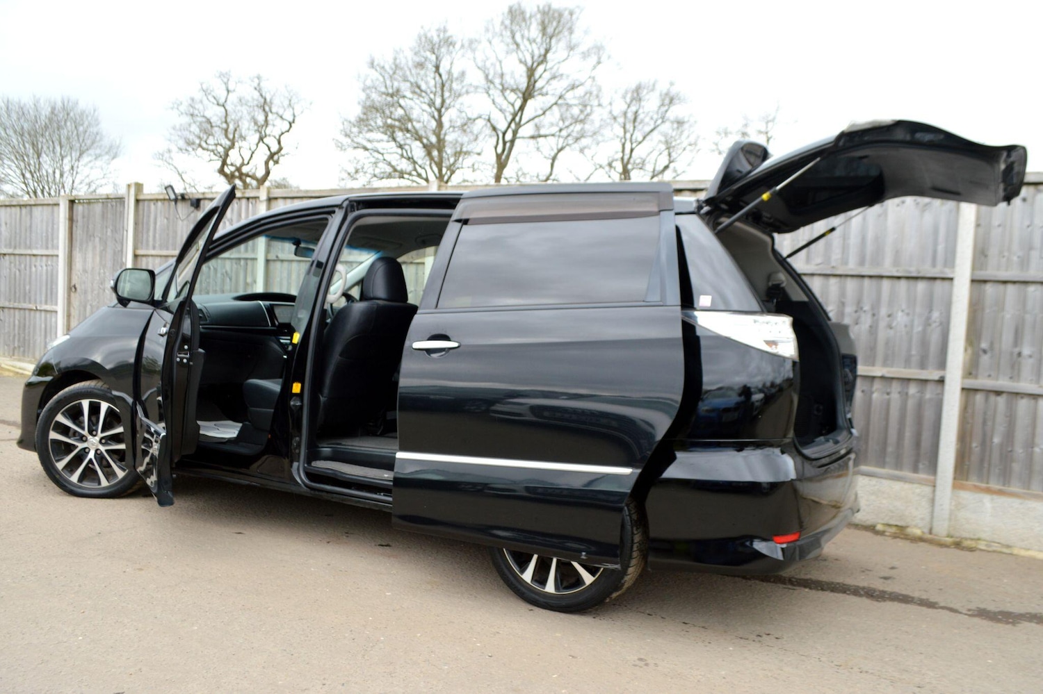 Used Toyota Estima 2026 for sale - 77696352: Photo 17