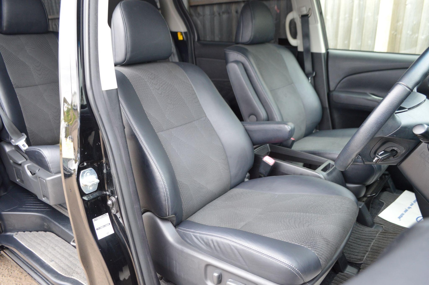 Used Toyota Estima 2026 for sale - 77696352: Photo 19