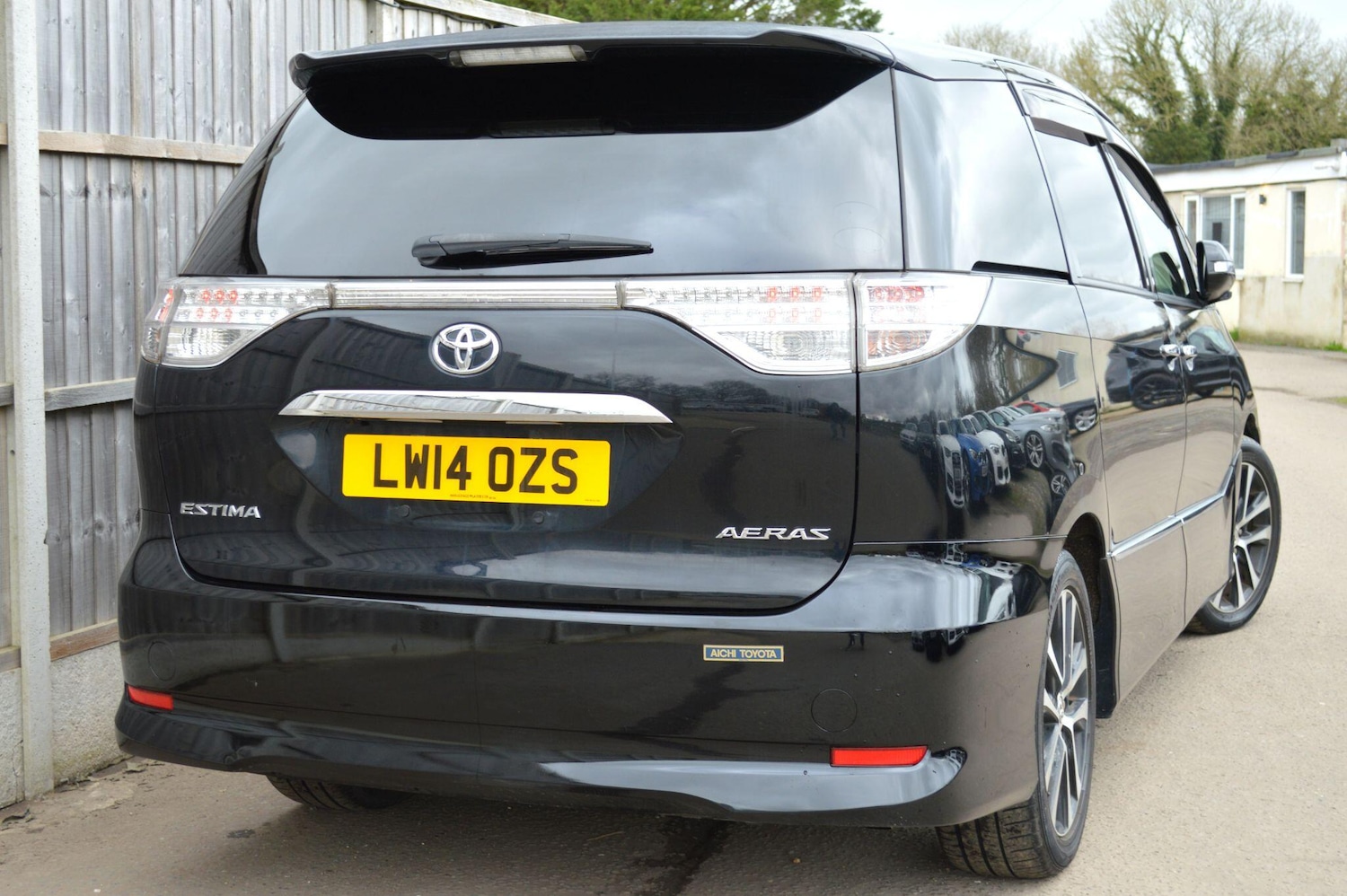 Used Toyota Estima 2026 for sale - 77696352: Photo 25