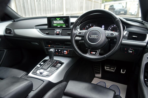 Used Audi A6 Saloon 2017 for sale - 76240125: Photo 2