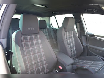 Used Volkswagen Golf 2011 for sale - 79201672: Photo