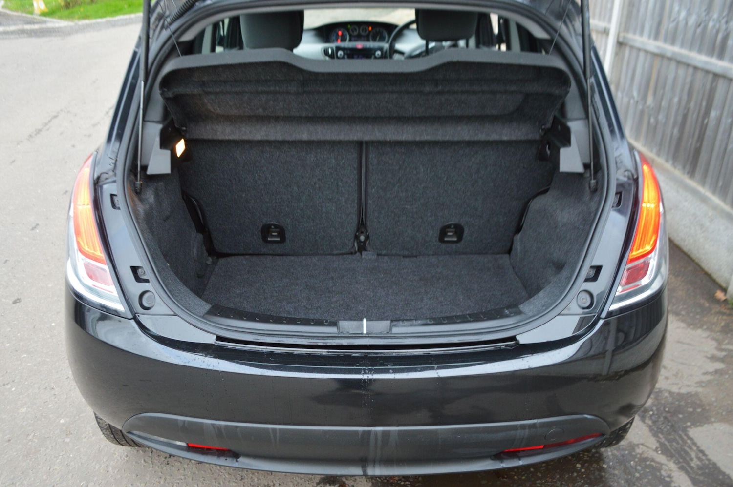 Used Chrysler Ypsilon 2014 for sale - 76512193: Photo 12