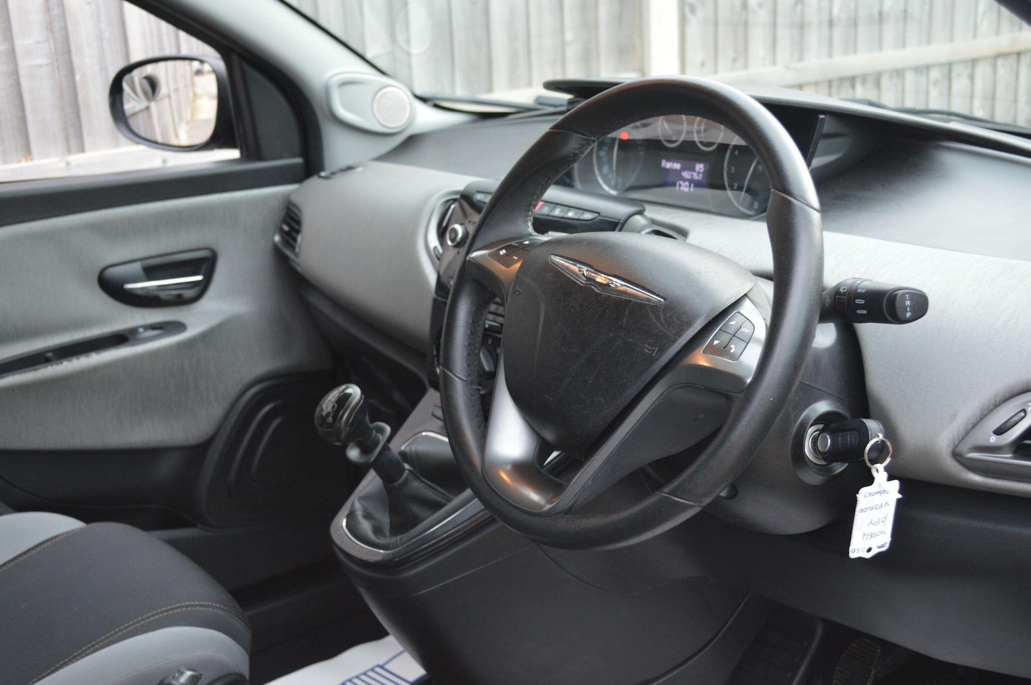 Used Chrysler Ypsilon 2014 for sale - 76512193: Photo 17