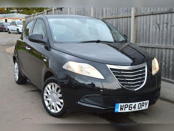 Used Chrysler Ypsilon 2014 for sale - 76512193: Photo