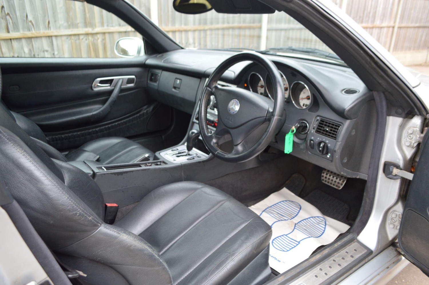 Used Mercedes-Benz SLK for sale - 77696278: Photo 2