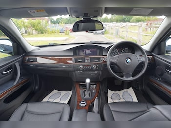 Used BMW 3 Series 2011 for sale - 79034325: Photo