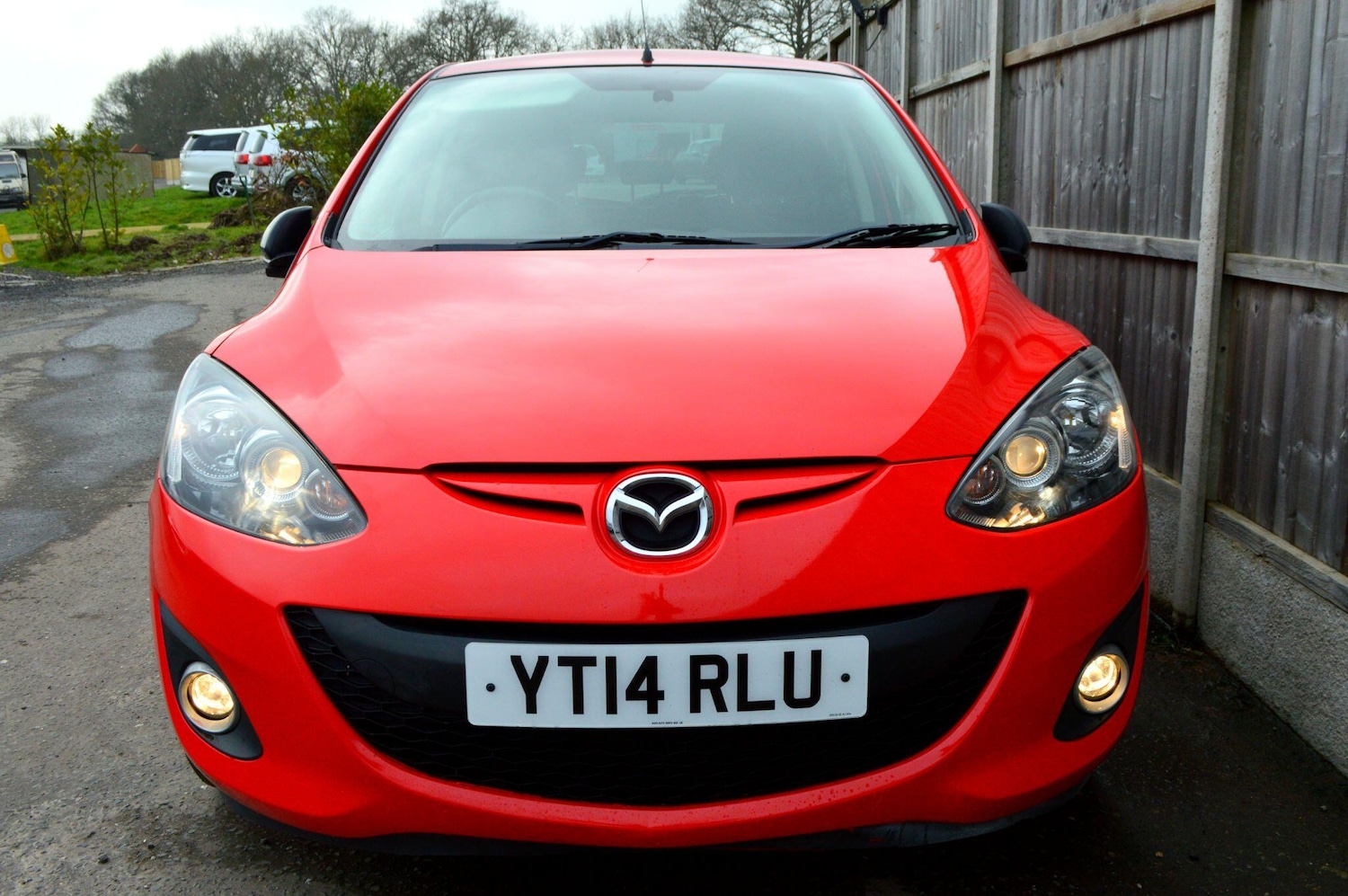 Used Mazda Mazda2 2014 for sale - 77330673: Photo 4