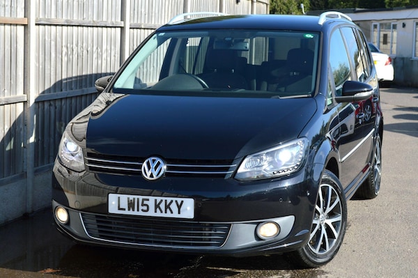 Used Volkswagen Touran 2025 for sale - 76174984: Photo 1