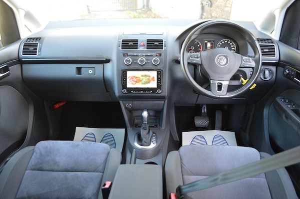 Used Volkswagen Touran 2025 for sale - 76174984: Photo 2