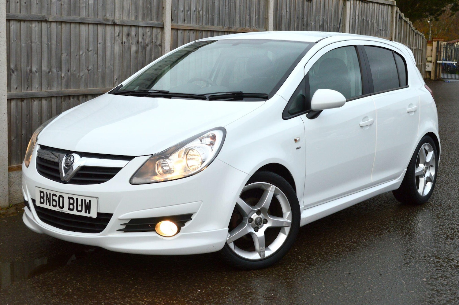 Used Vauxhall Corsa 2010 for sale - 76727611: Photo 21