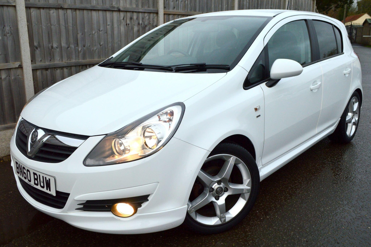 Used Vauxhall Corsa 2010 for sale - 76727611: Photo 25