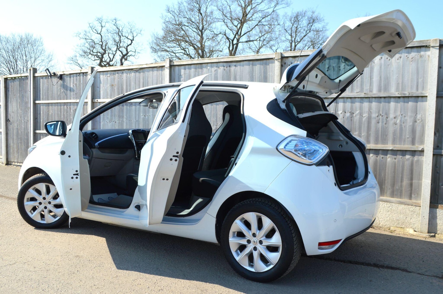 Used Renault Zoe for sale - 77958399: Photo 16
