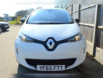 Used Renault Zoe 2015 for sale - 77958399: Photo