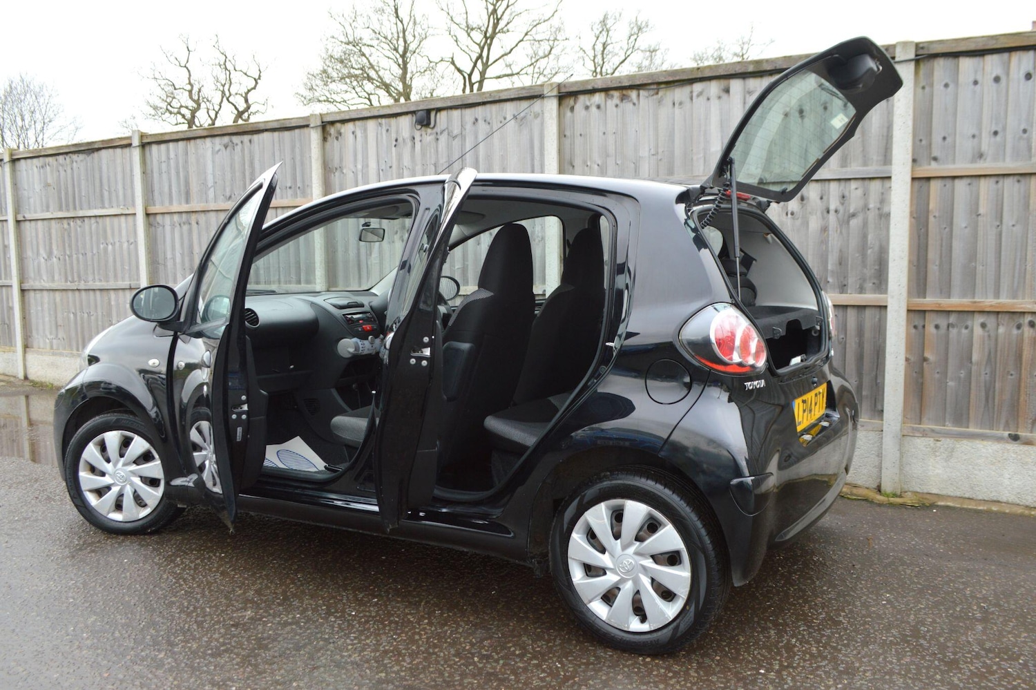 Used Toyota AYGO 2014 for sale - 77549424: Photo 19