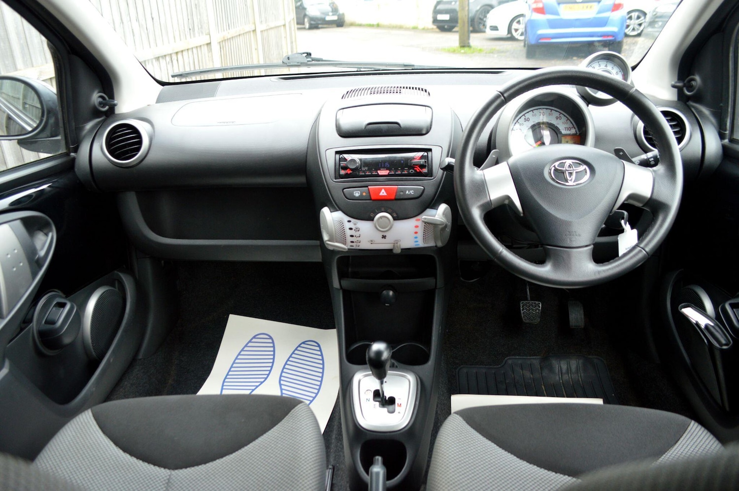 Used Toyota AYGO 2014 for sale - 77549424: Photo 2
