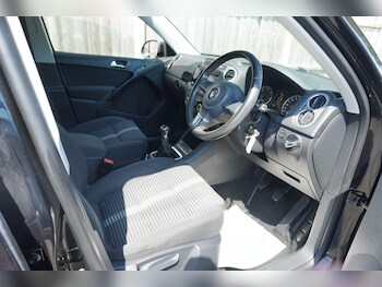 Used Volkswagen Tiguan 2010 for sale - 78958088: Photo