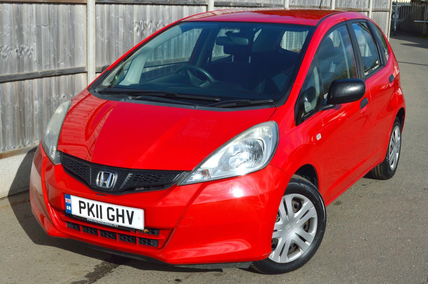 Used Honda Jazz 2011 for sale - 76389207: Photo 1