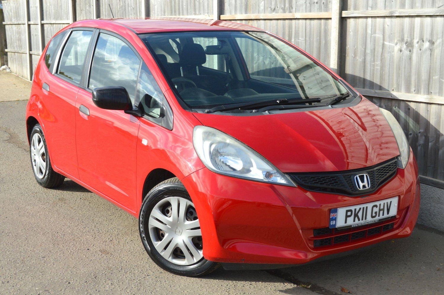 Used Honda Jazz 2011 for sale - 76389207: Photo 3