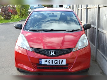 Used Honda Jazz 2011 for sale - 76389207: Photo