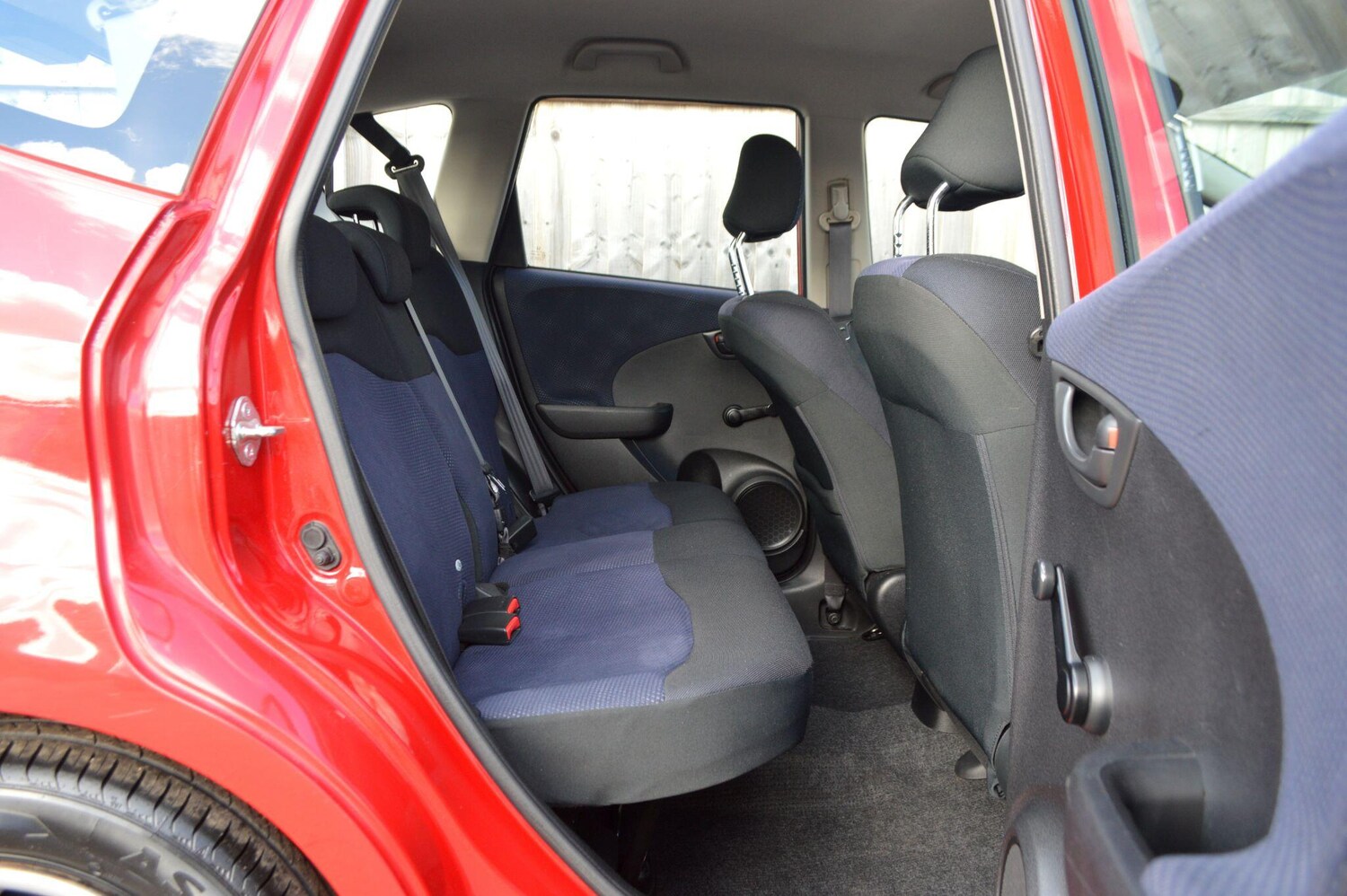 Used Honda Jazz 2011 for sale - 76389207: Photo 9