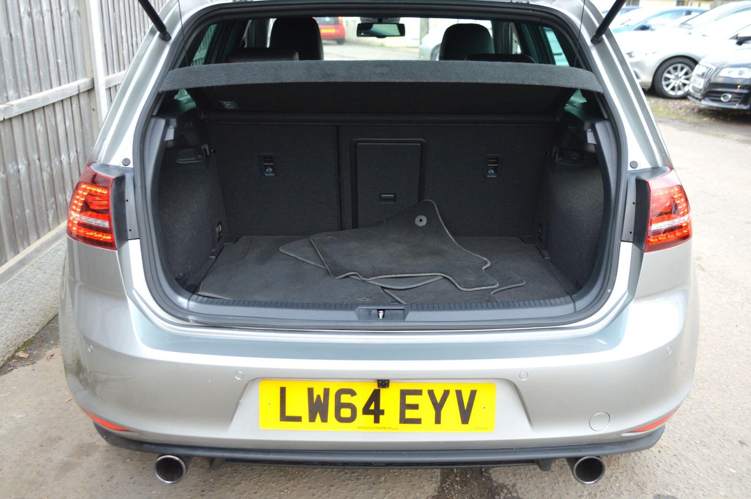 Used Volkswagen Golf for sale - 76701529: Photo 16