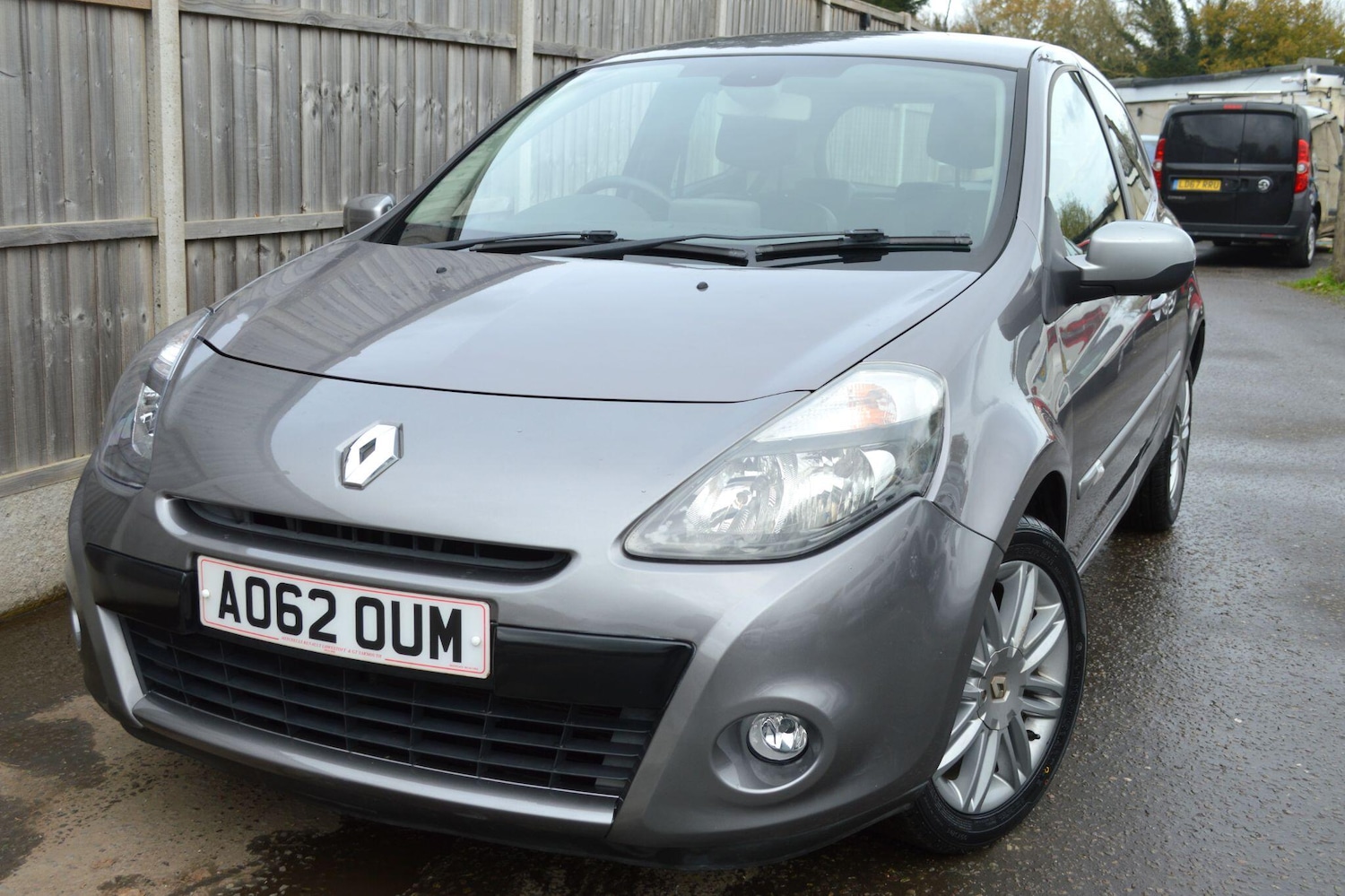 Used Renault Clio 2012 for sale - 76499593: Photo 19