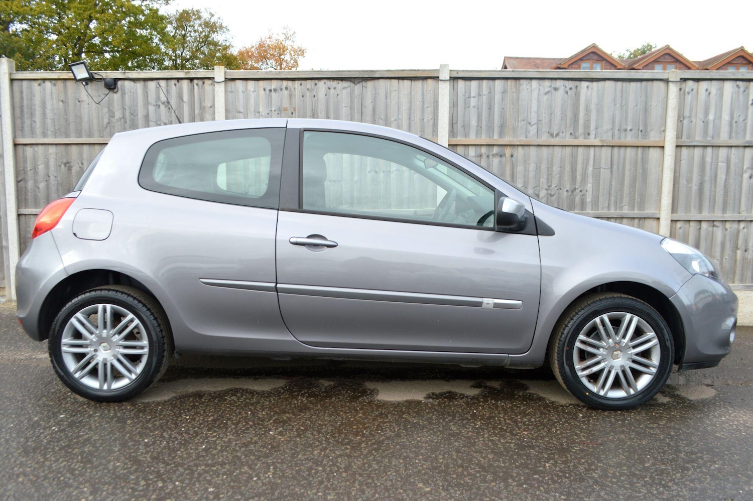 Used Renault Clio 2012 for sale - 76499593: Photo 21
