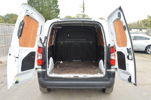 Used Peugeot Partner 2023 for sale - 76260264: Photo 9