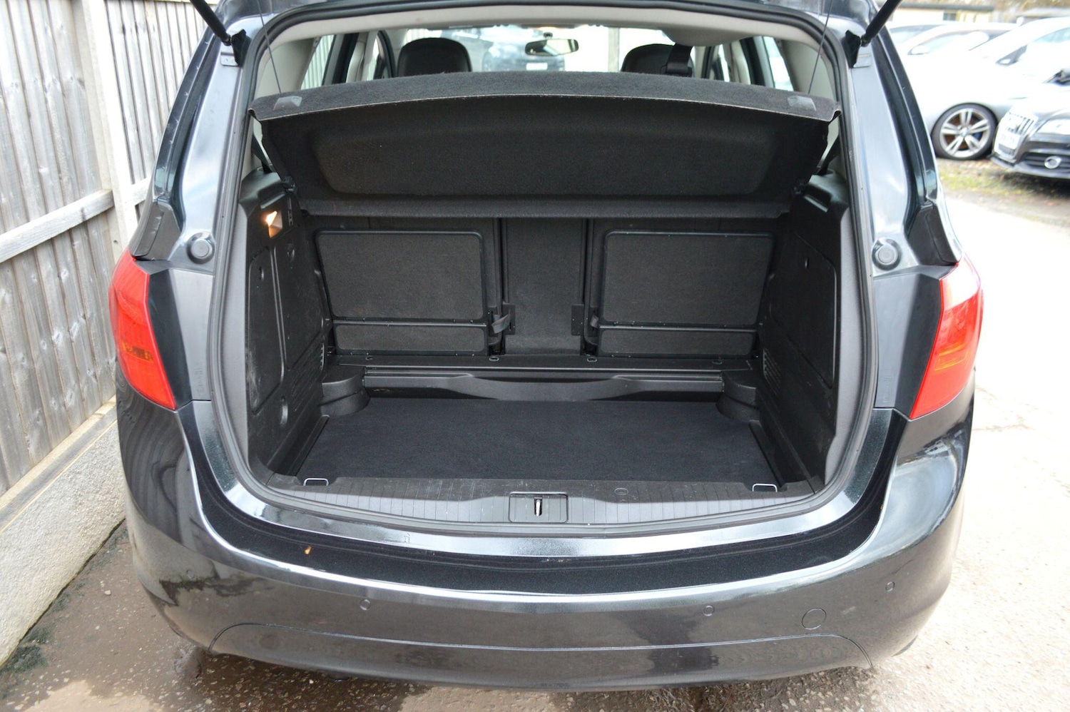 Used Vauxhall Meriva 2014 for sale - 77267226: Photo 11