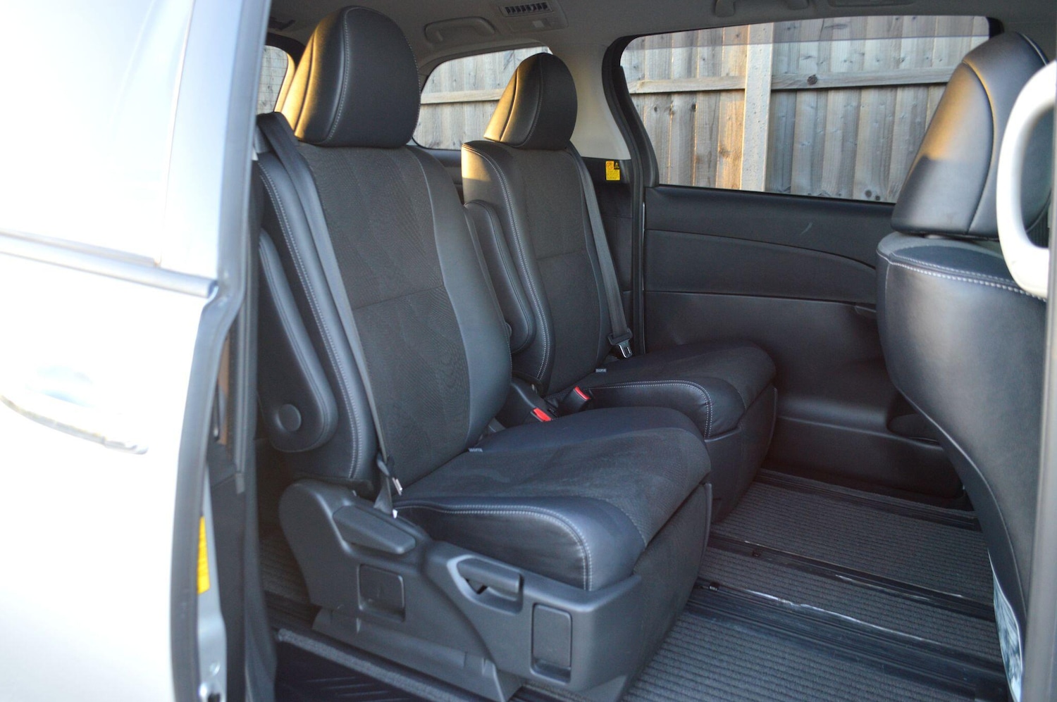 Used Toyota Estima 2025 for sale - 77109147: Photo 11